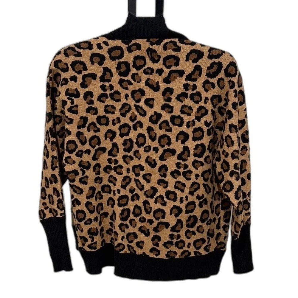 Tahari Cardigan Sweater‎ Womens Small Tan Leopard Print Open Front Ribbed Trim